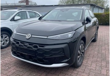 VW T-Roc 4.596 km 38.608 &euro; Cuxhaven 27472