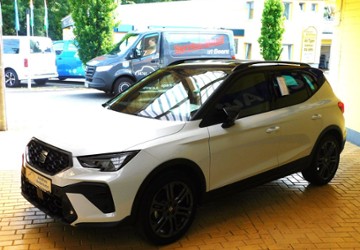 Seat Arona 1.600 km 27.970 &euro; Geestland 27624